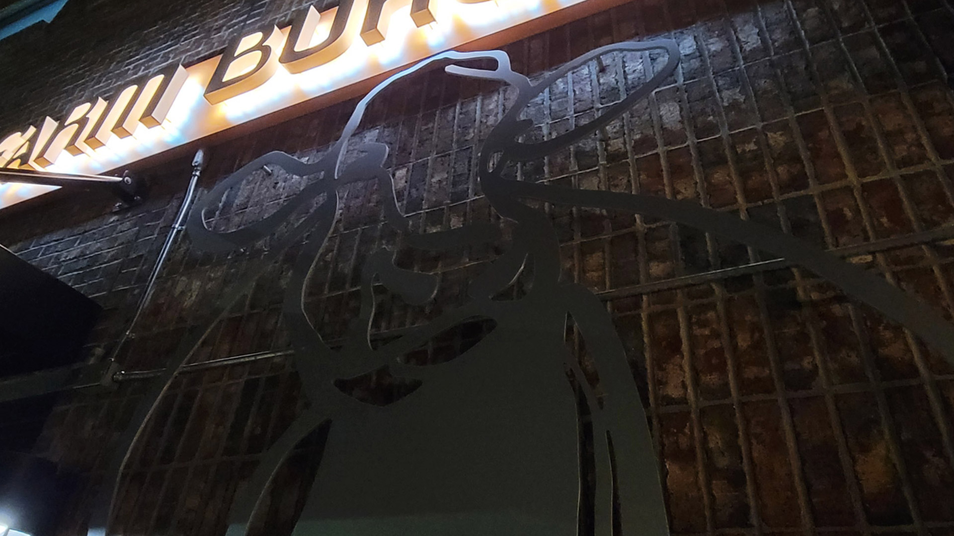 farm burger . athens