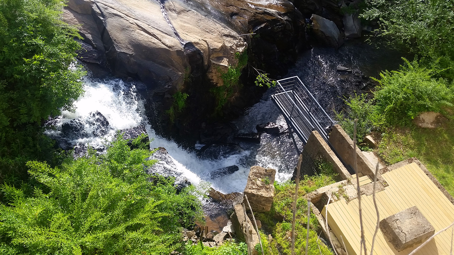 shoals overlook on the soque river