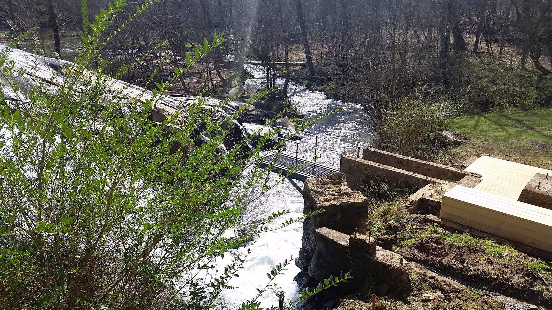 shoals overlook on the soque river